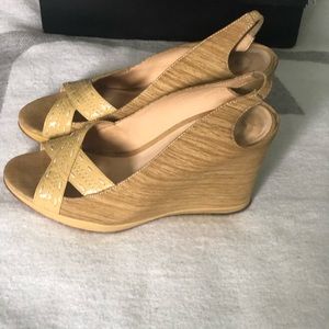 Modern vintage slingback wedges